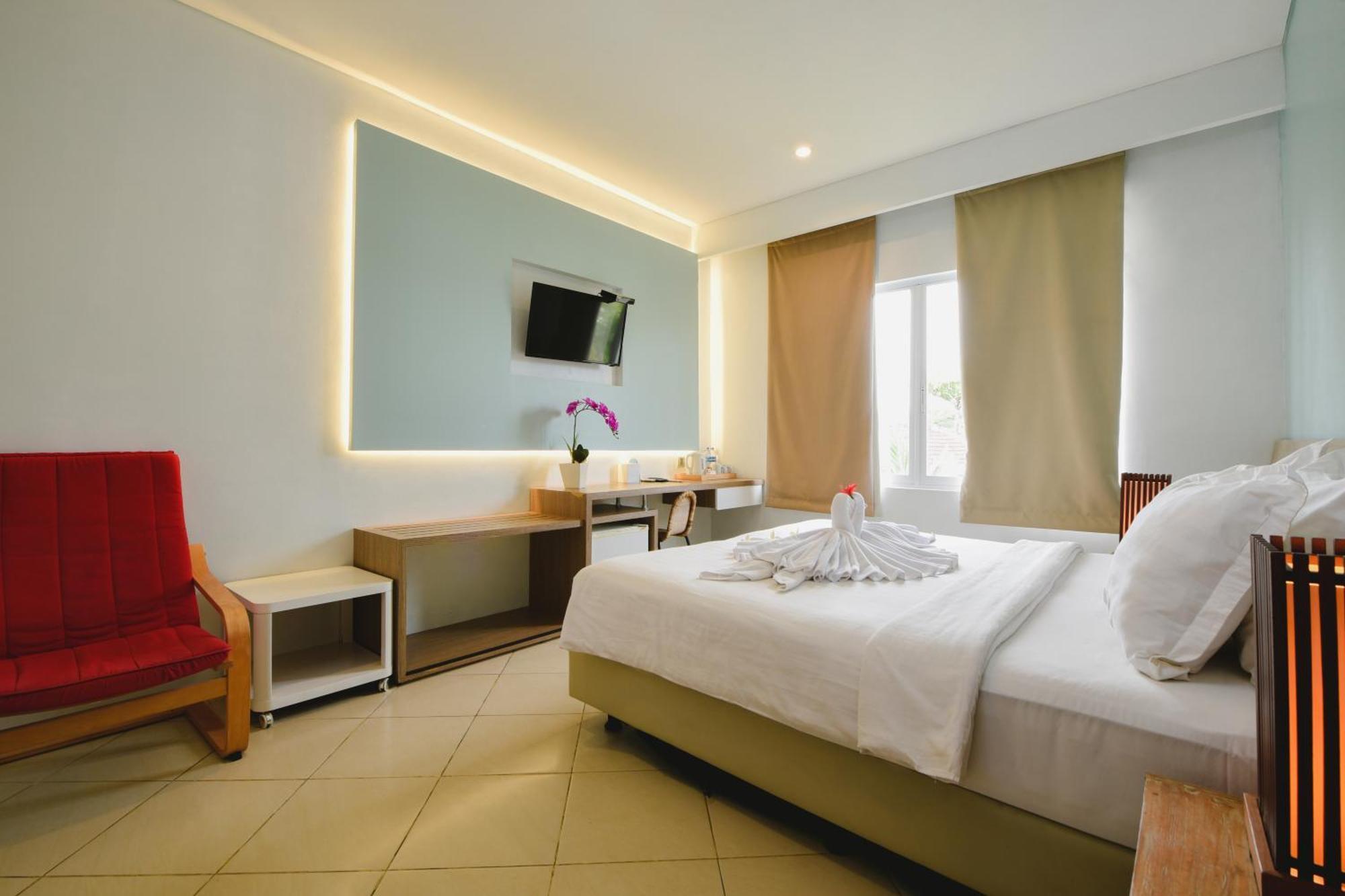 Bali Breezz Hotel Jimbaran Екстериор снимка